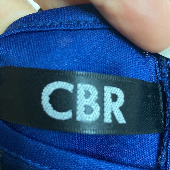 Floral Embroidered Sheer Sleeve Dress - Picture 3 of 8